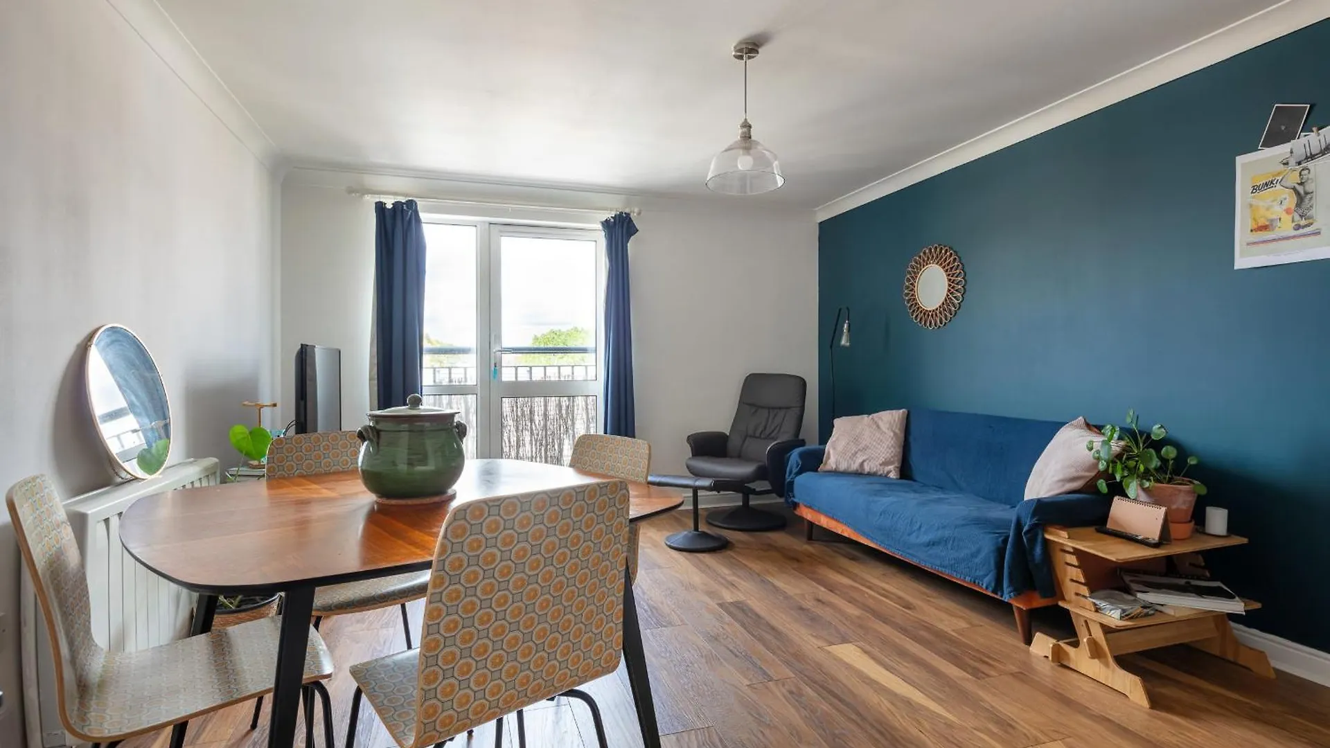 Orange Flat By Lower Regent Canal Apartment London